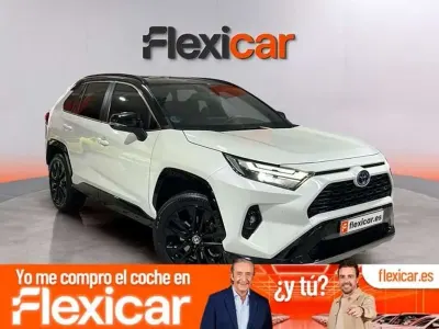 Usado Toyota RAV4 Hybrid Luxury 218 CV (160 kW) 2022 Blanco SUV