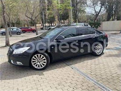 Usado Opel Insignia Edition 130 CV (95 kW) 2011 Negro Berlina