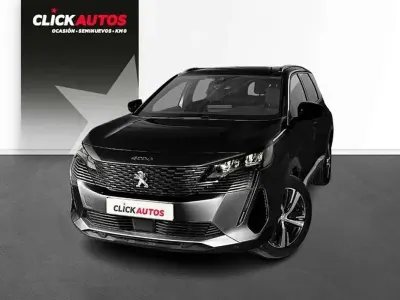 Usado Peugeot 5008 Allure 131 CV (96 kW) 2023 Negro SUV