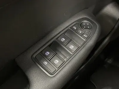 Usado Renault Arkana Intens 140 CV (102 kW) 2022 Blanco SUV