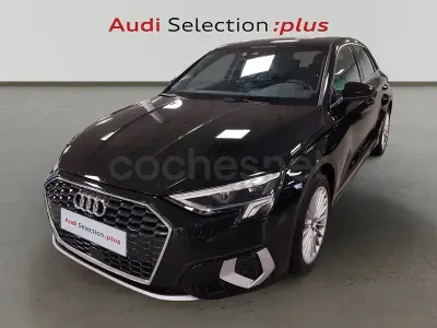 Käytetty Audi A3 Advanced Plus 150 HP (110 kW) 2022 Musta Sedan