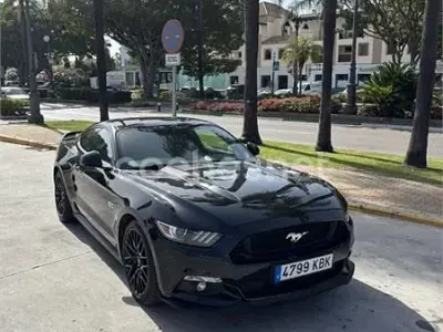 Usado Ford Mustang GT 418 CV (307 kW) 2017 Negro Coupe