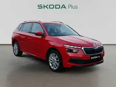 Usado Skoda Kamiq Style 150 CV (110 kW) 2022 Rojo SUV