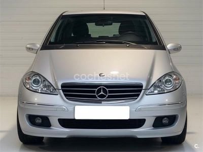 Gris / plata Usado 2005 Mercedes A170 Avantgarde Monovolumen | 6449 € (Precio justo)