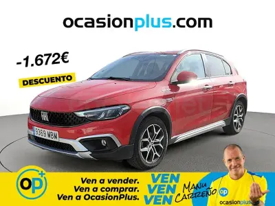 Usado Fiat Tipo Red 130 CV (95 kW) 2022 Rojo Berlina