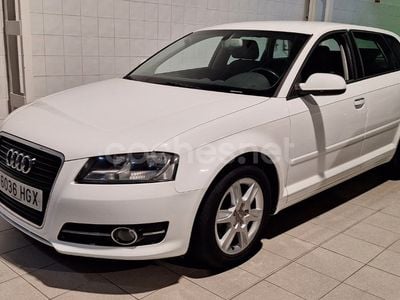 Blanco Usado 2012 Audi A3 Sportback Attraction Utilitario | 10.000 € (Un poco caro)
