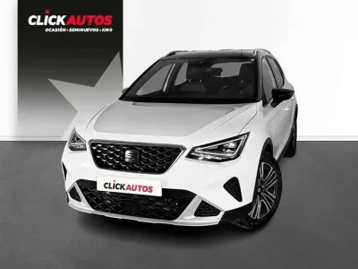 Usado Seat Arona Xperience 110 CV (80 kW) 2023 Blanco SUV