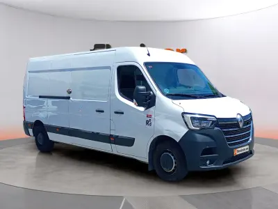 Usado Renault Master 136 CV (100 kW) 2021 Blanco Monovolumen