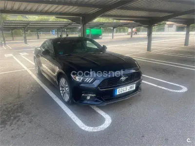 Usado Ford Mustang Fastback 314 CV (230 kW) 2017 Negro Coupe