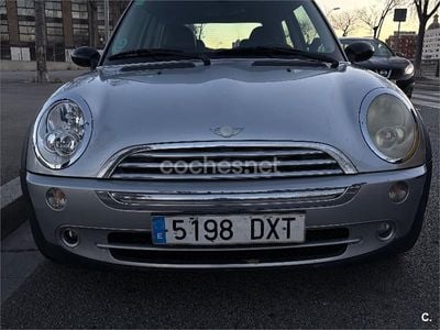 Gris / plata Usado 2006 Mini Cooper Utilitario | 3900 € (Precio justo)
