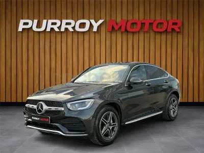 Usado Mercedes GLC220 194 CV (142 kW) 2020 Negro SUV