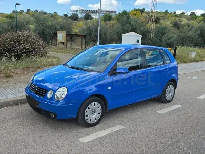 Usado VW Polo Trendline 75 CV (55 kW) 2003 Azul Berlina