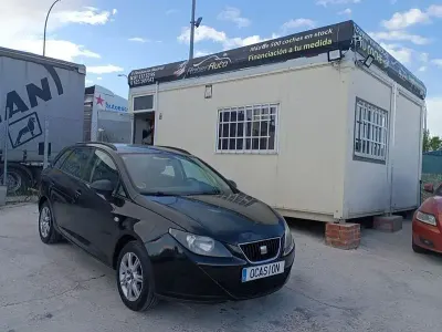 Używany Seat Ibiza Reference 90 KM (66 kW) 2012 Czarny