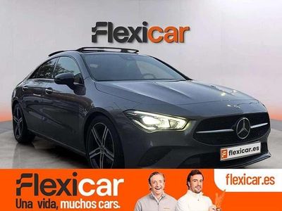 Usado Mercedes CLA200 163 CV (119 kW) 2019 Gris Berlina