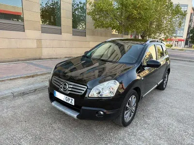 Usado Nissan Qashqai +2 Premium Edition 150 CV (110 kW) 2009 Negro SUV