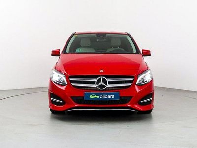 Usado Mercedes B200 156 CV (114 kW) 2018 Rojo Monovolumen