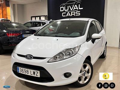 Blanco Usado 2011 Ford Fiesta Trend Berlina | 4900 € (Precio justo)
