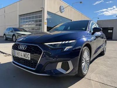 Usado Audi A3 Advanced 150 HP (110 kW) 2022 Azul Sedan