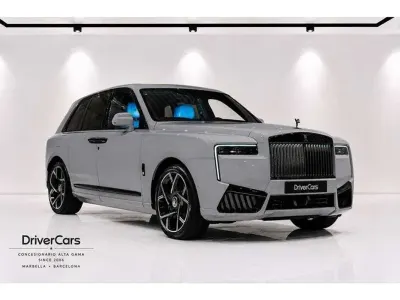 Nuevo Rolls Royce Cullinan 571 CV (419 kW) 2026 Gris SUV