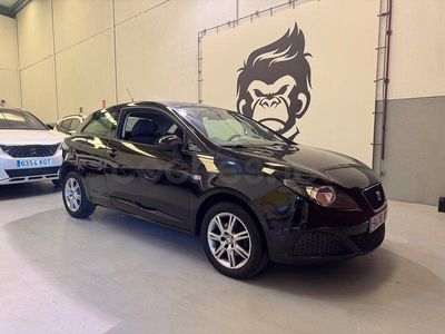 Usado Seat Ibiza SC I-Tech 85 CV (62 kW) 2014 Negro Utilitario
