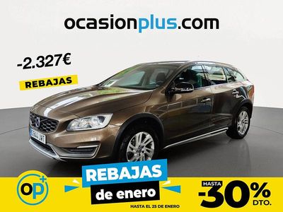 Marrón Usado 2016 Volvo V60 CC Kinetic Familiar | 12.223 € (Buen precio)