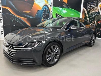 Gris / plata Usado 2019 VW Arteon Berlina | 18.999 € (Buen precio)