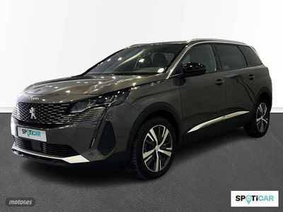 Gris Usado 2024 Peugeot 5008 Allure SUV | 33.000 € (Caro)