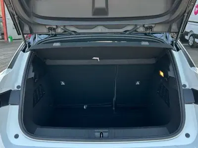 Usado Renault Mégane IV Iconic 161 kW (219 CV) 2023 Blanco Berlina
