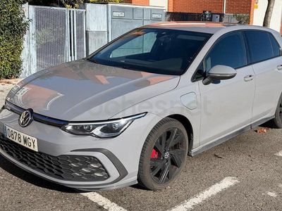 Usado VW Golf VIII GTE 245 CV (180 kW) 2023 Gris / plata Berlina