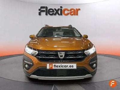 Używany Dacia Sandero Stepway 101 KM (74 kW) 2022 Pomarańczowy