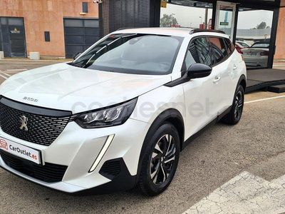 Usado Peugeot 2008 Allure 130 CV (95 kW) 2023 Blanco SUV