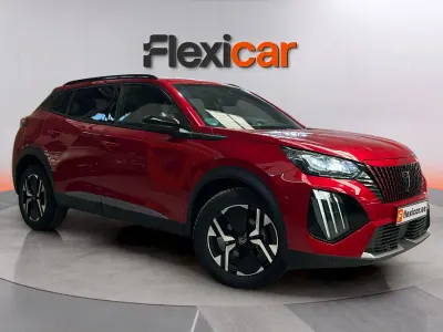 Usado Peugeot 2008 Allure 102 CV (75 kW) 2023 Rojo SUV