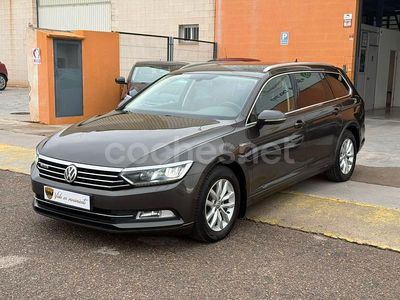 Usado VW Passat Advance 150 CV (110 kW) 2015 Marrón Familiar
