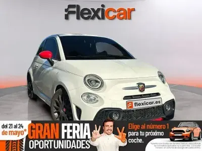 Usado Abarth 595 165 CV (121 kW) 2022 Blanco Utilitario