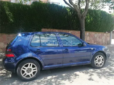 Usado VW Golf IV Advance 110 CV (80 kW) 2003 Azul Berlina