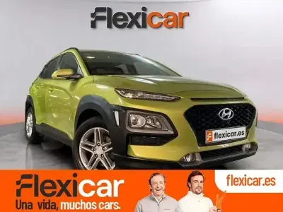 Usado Hyundai Kona 120 HP (88 kW) 2018 Bege SUV