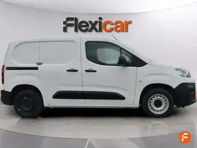 Usado Citroën Berlingo Live 102 HP (75 kW) 2020 Branco Monovolume