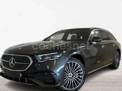 Gris Usado 2025 Mercedes E300 Familiar | 77.900 € (Caro)