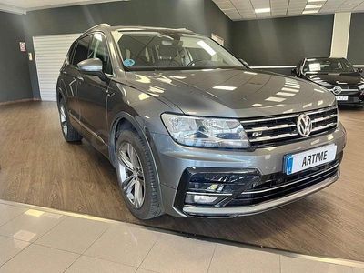 Usado VW Tiguan Allspace Advance 150 CV (110 kW) 2020 Gris / plata SUV
