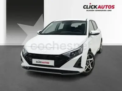 Usado Hyundai i20 100 CV (73 kW) 2025 Blanco Utilitario