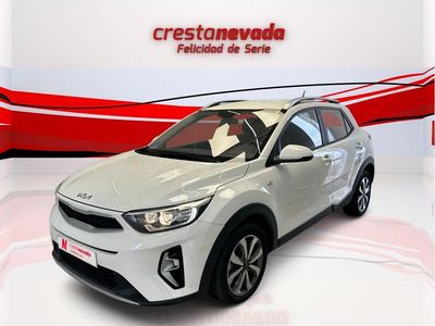 Blanco Usado 2022 Kia Stonic SUV | 15.400 € (Precio justo)