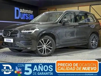 Używany Volvo XC90 Momentum 235 KM (172 kW) 2021 Szary SUV