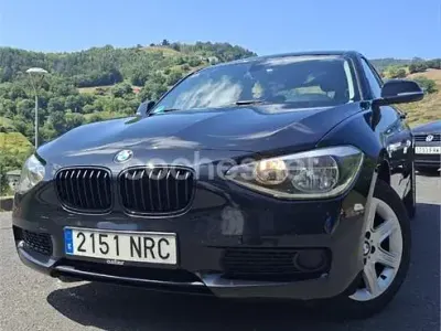 Usado BMW 118 143 CV (105 kW) 2013 Negro Utilitario