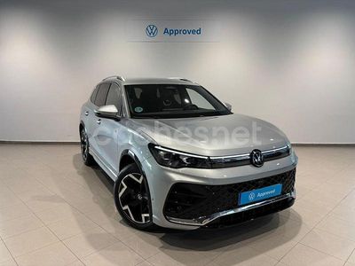 Usado VW Tiguan R-line 150 CV (110 kW) 2024 Gris / plata SUV