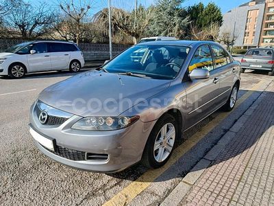 Gris / plata Usado 2006 Mazda 6 Active Berlina | 3000 € (Precio justo)
