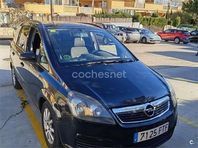 Usado Opel Zafira Essentia 100 CV (73 kW) 2007 Negro Monovolumen