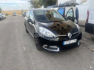 Negro Usado 2014 Renault Scénic III Bose Edition Monovolumen | 6500 € (Precio justo)