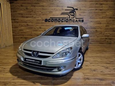 Gris / plata Usado 2009 Peugeot 607 Berlina | 5990 €