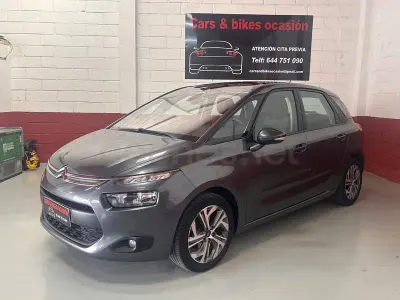 Usado Citroën C4 Picasso Live 120 CV (88 kW) 2016 Gris / plata Monovolumen