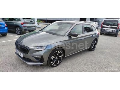 Gris / plata Nuevo 2025 Skoda Scala Monte Carlo Utilitario | 29.290 € (Un poco caro)